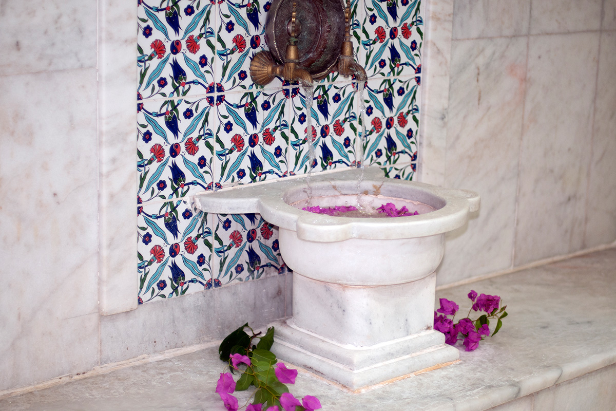 grand aquarium hotel türk hamamı